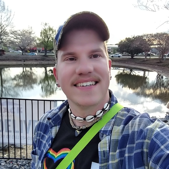 Meet your Posher, Jacob - Picture 2 of 5